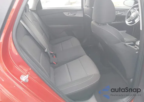 2022 Kia Forte Lxs z USA, uszkodzony, nr VIN 3KPF24AD2NE416353